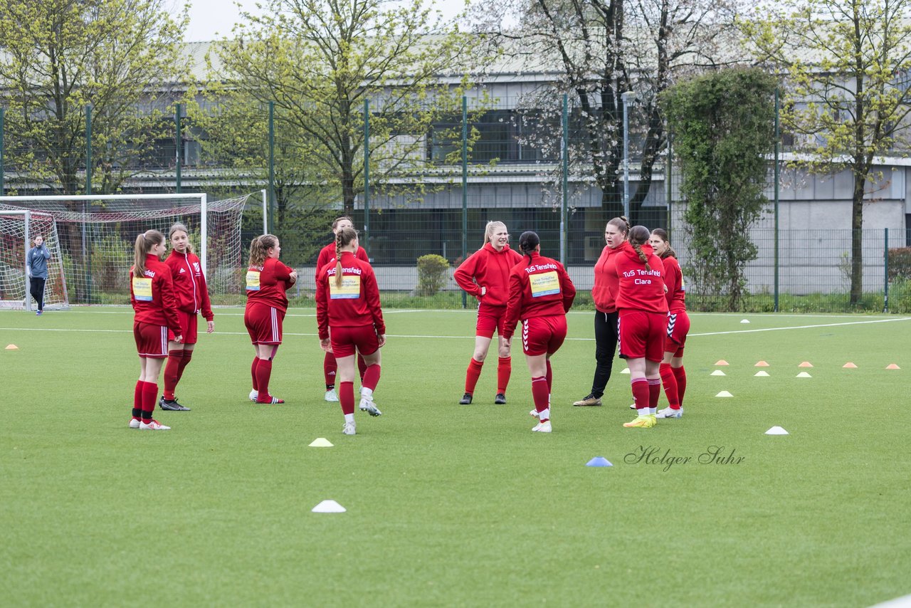 Bild 138 - wBJ SV Wahlstedt - TuS Tensfeld : Ergebnis: 0:0